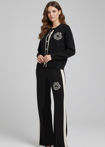 Düğmeli Nakışlı Lacivert Kadın Eşofman Takımı - Görsel 6