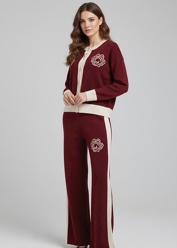 Düğmeli Nakışlı Lacivert Kadın Eşofman Takımı - Görsel 2