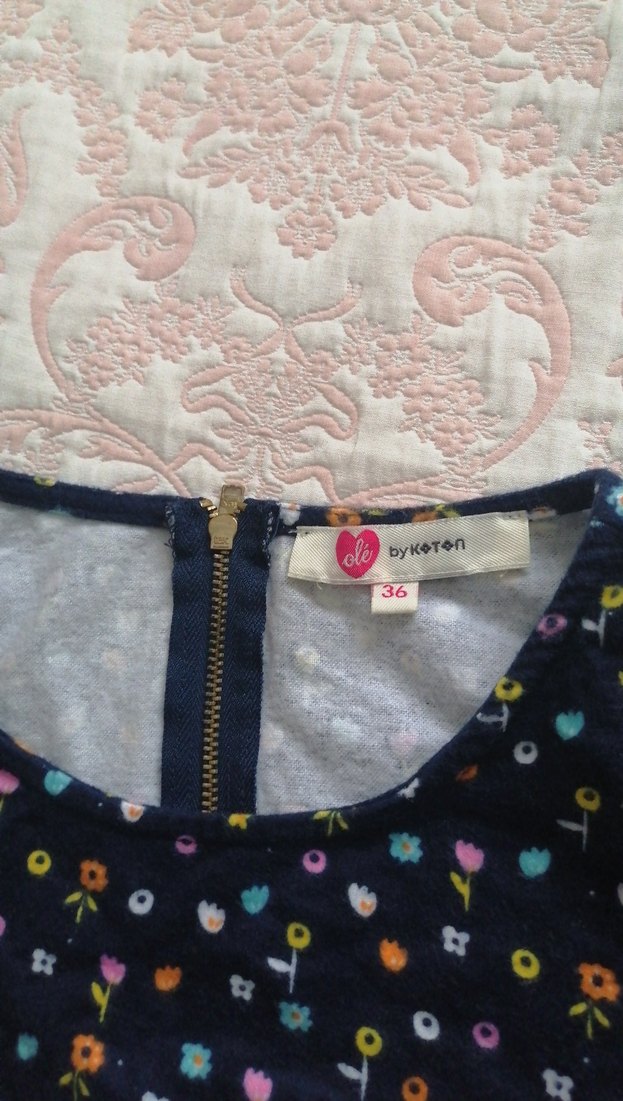 Uzun Kollu, Düğmeli, Renkli Desenli Kadın Elbise - Görsel 2