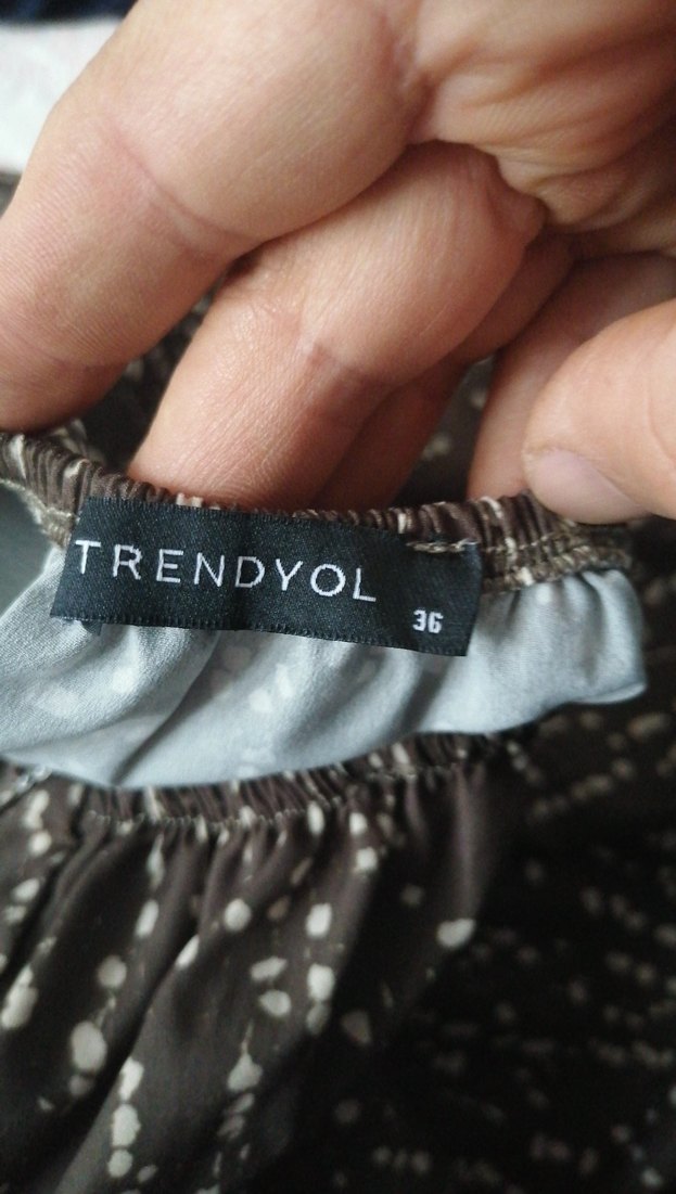 Kız Çocuk Kahverengi Fırfırlı Askılı Elbise - Görsel 2