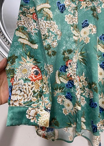 Tasarımcı Çiçek Desenli Turkuaz Bohem Gömlek