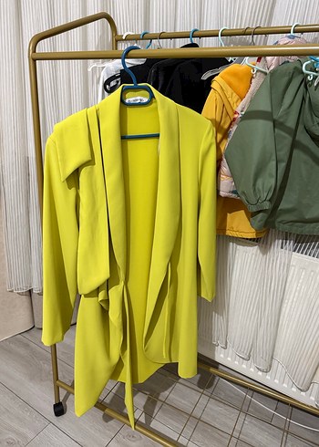 Sarı Kemerli Mini Kadın Blazer - Görsel 4