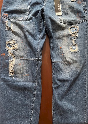 32 Beden Kot Pantolon, Bol Kesim, Yırtık Detaylı