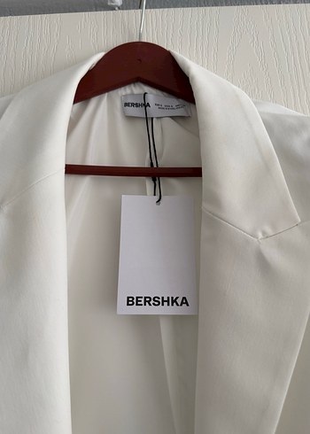 Beyaz Düğmeli Kadın Blazer Ceket - Görsel 3