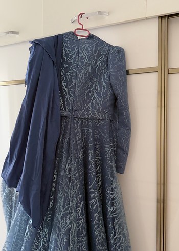 Nakışlı, Uzun Kollu, Yüksek Yakalı Mavi Abiye - Görsel 4