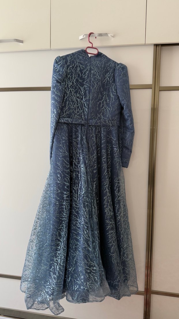 Nakışlı, Uzun Kollu, Yüksek Yakalı Mavi Abiye - Görsel 3