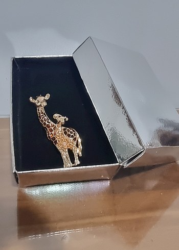Abiye Bohem Tarzı Zürafa Figürlü Broş