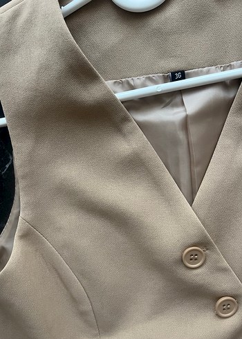 Vizon Düğmeli Kolsuz Dokuma Kadın Yelek - Görsel 4