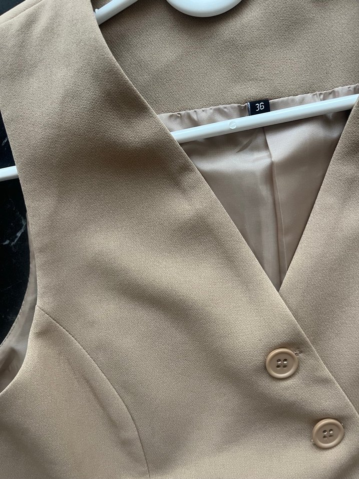 Vizon Düğmeli Kolsuz Dokuma Kadın Yelek - Görsel 4