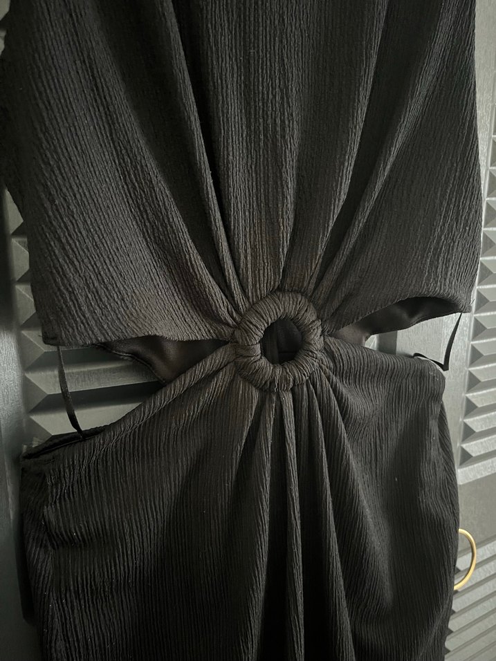 Koton Siyah Kemer Detaylı Midi Elbise - Görsel 2