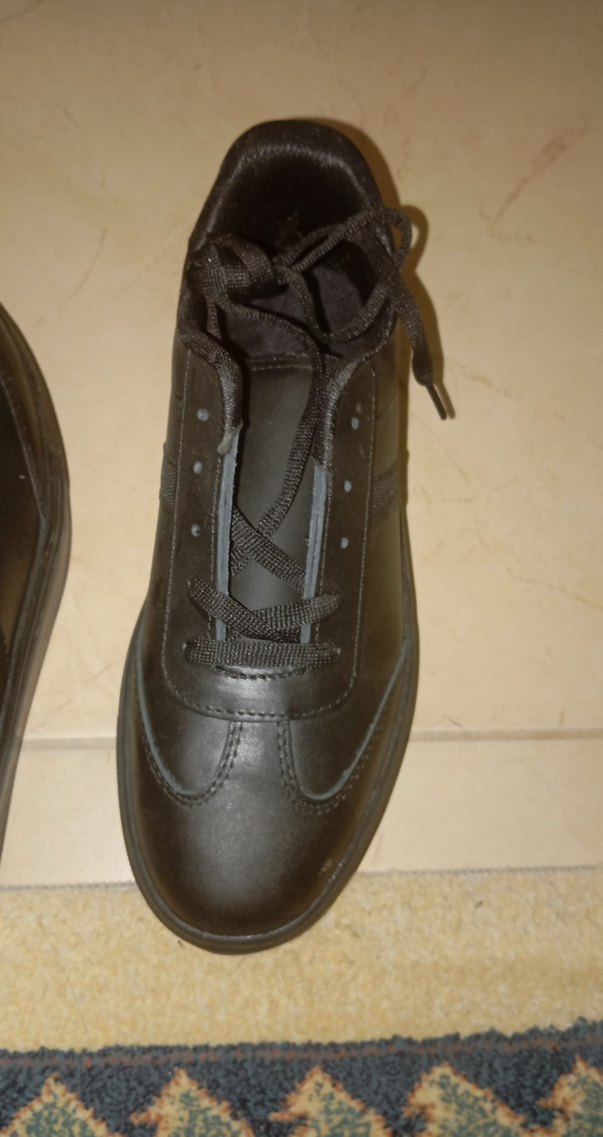 Erkek Siyah Minimalist Spor Ayakkabı - Görsel 4