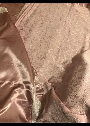 Nakışlı Bej Parlak Yatak Örtüsü - Görsel 5