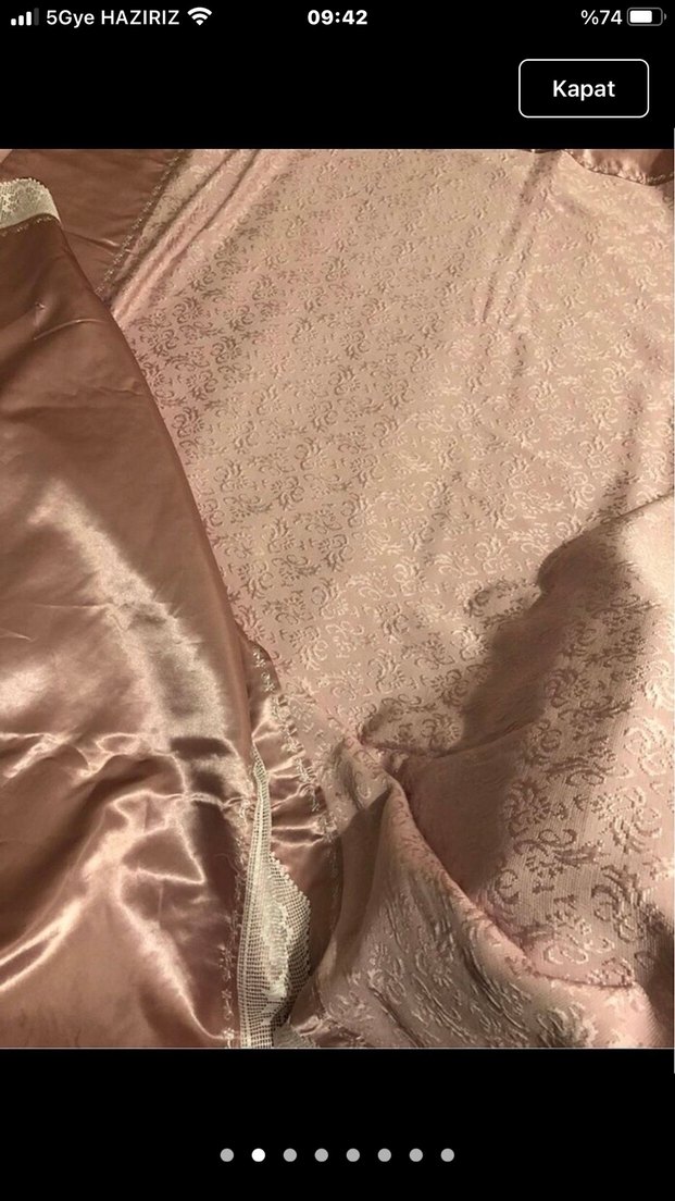 Nakışlı Bej Parlak Yatak Örtüsü - Görsel 5