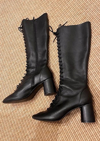 Zara Siyah Bağcıklı Topuklu Çizme - Görsel 3