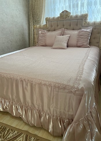 Pudra Pembe Nakışlı saten Yatak Örtüsü - Görsel 4