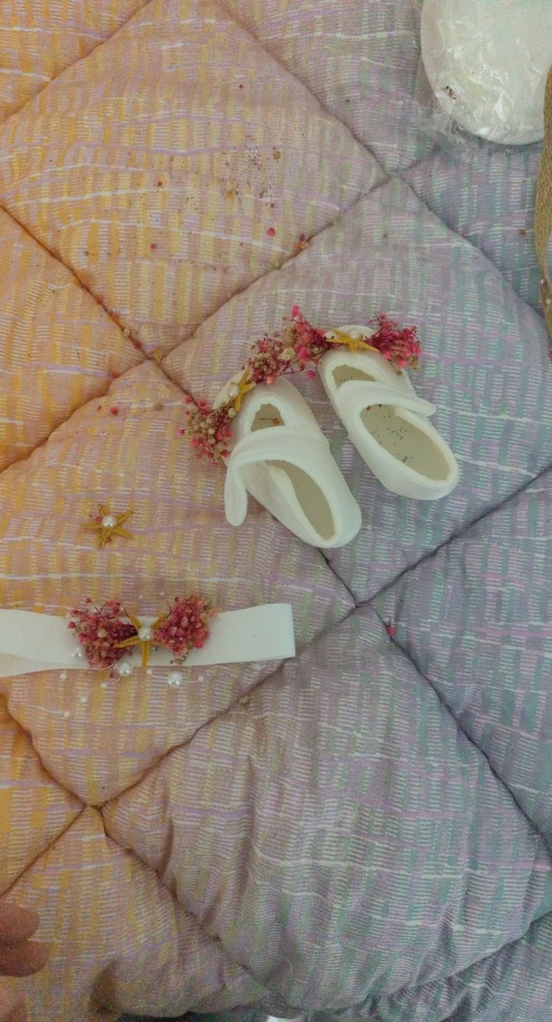 Lohusa Terliği , Anne abla ve bebek tacı - Görsel 4