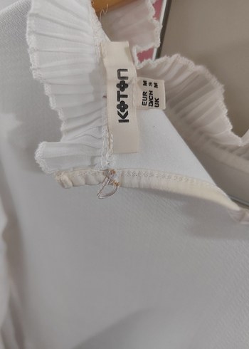 Beyaz Fırfırlı Bluz - Görsel 5