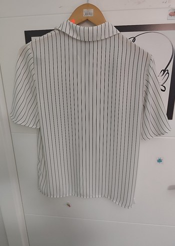 Çizgili Beyaz Kadın Gömlek - Görsel 7