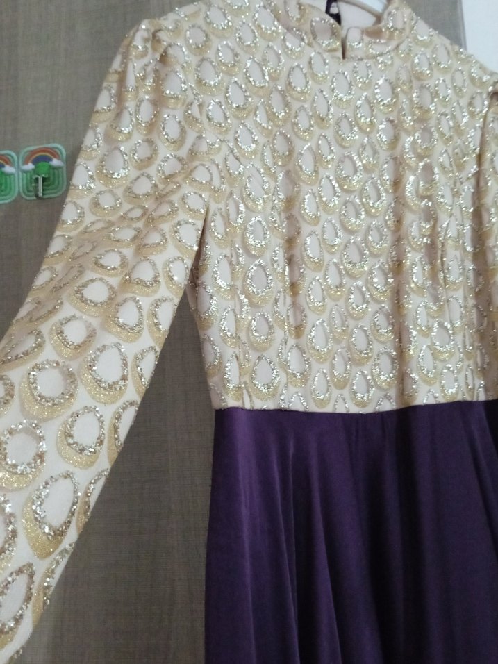 Dantel Detaylı Uzun Mor Abiye Elbise - Görsel 2