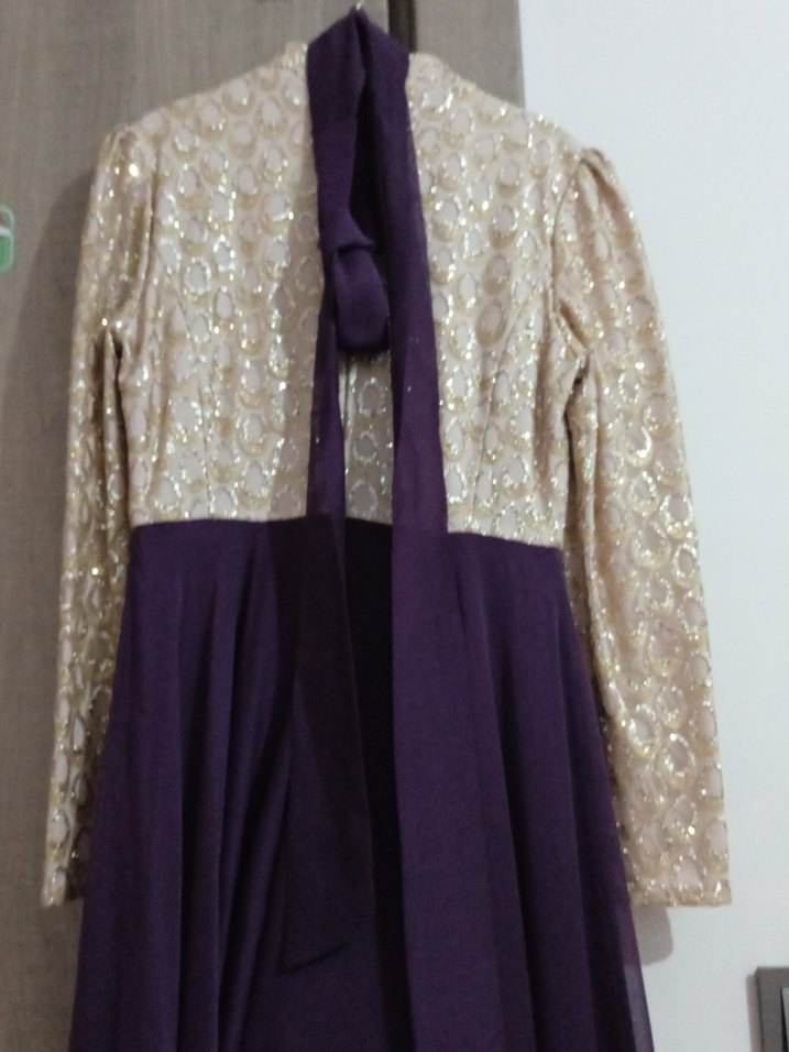 Dantel Detaylı Uzun Mor Abiye Elbise - Görsel 4