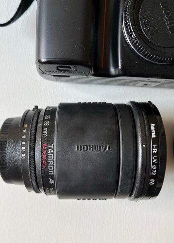 Nikon Nikon Analog Kamera ve Tamron Lens