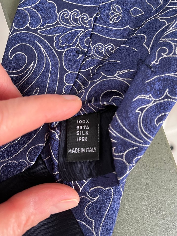 Koyu Mavi Klasik Desenli Erkek Kravat - Görsel 5