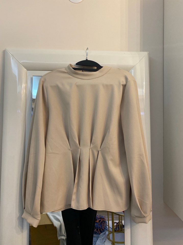 Kadın Keten Pileli Uzun Kollu Bluz. Renkleri mevcut - Görsel 3