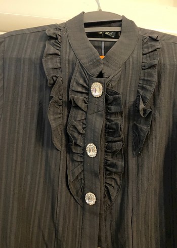 Düğmeli Siyah Uzun gömlek - Görsel 2