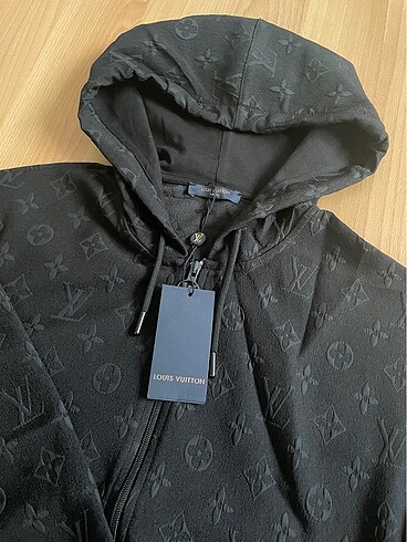 s Beden Louis vuitton takım