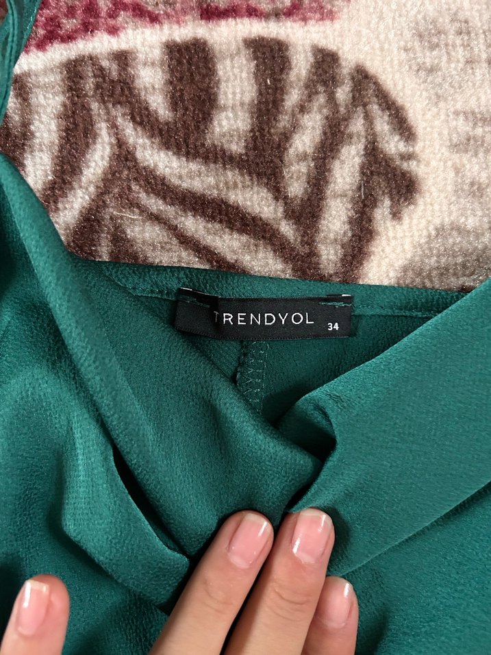 Kadın Turkuaz Drapeli Askılı Bluz - Görsel 2