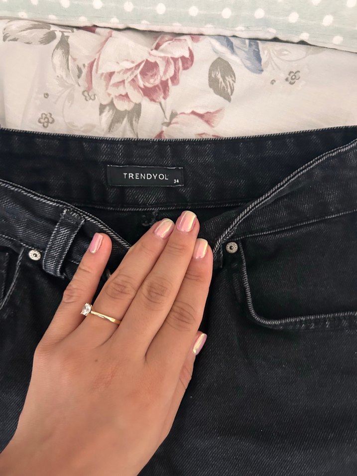 Siyah Mini Kot Şort - Görsel 3