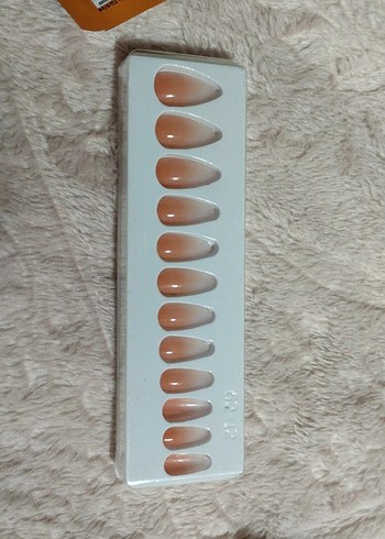 Bej Tırnak Süsleme Seti - XP Studio - Görsel 2