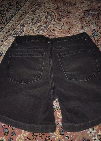 Siyah Batik Desenli Kadın Kot Şort - Görsel 2