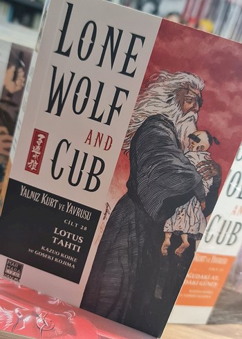 Beden Renk Lone Wolf and Cub YALNIZ KURT ve YAVRUSU TAM 28 CİLT SET