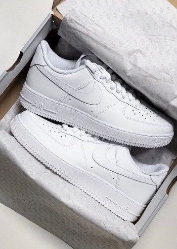NİKE AİR FORCE 1 WHİTE