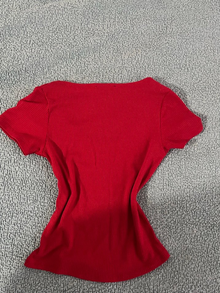 Kırmızı Kısa Kollu Tişört - Görsel 2