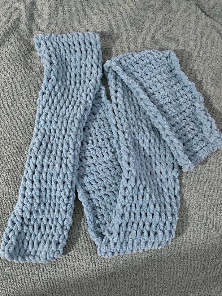 Açık Mavi Örgü Kadın Atkı - Görsel 2