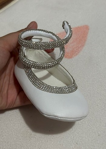 H&M Beyaz Parlak Taşlı Babet bebek çocuk kız sandalet
