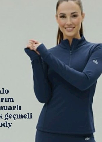 Siyah Yarım Fermuarlı Yarım Geçmeli Body - Görsel 2