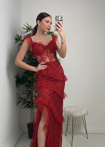 Kırmızı Nakışlı Dantel Uzun Abiye Elbise - Görsel 2