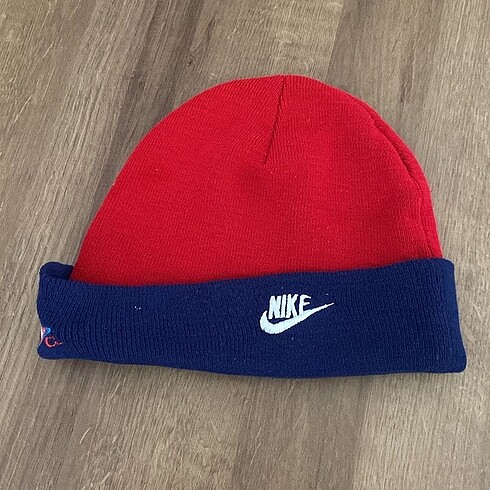 vintage nike bere