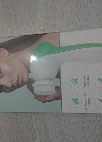 Beden Pastel Yeşil Elektronik Yüz Temizleme Cihazı