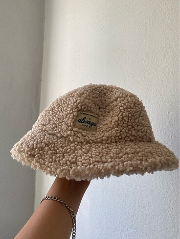 LC Waikiki Lcw den şapka