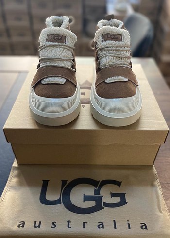 39 Beden UGG Kadın Kahverengi Süet Dolgu Topuk Bot