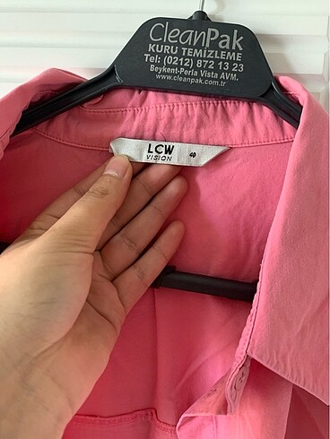 LC Waikiki Şeker pembe gömlek
