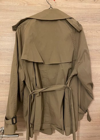 Stradivarius Kemerli Midi Kadın Trençkot