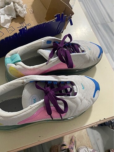 39 Beden beyaz Renk Nike ayakkabı