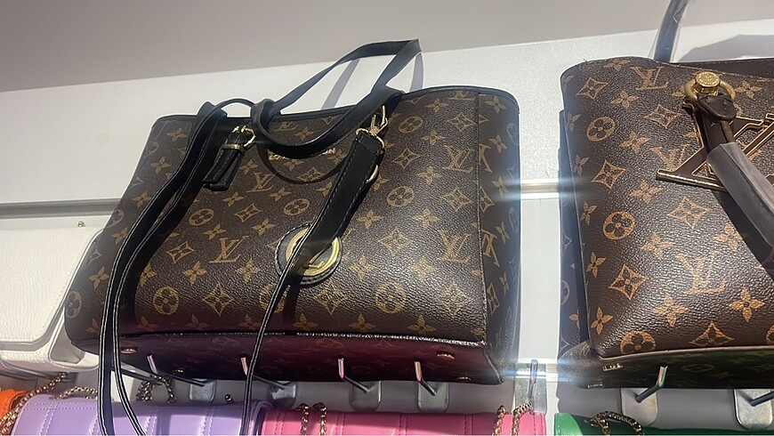 Louis Vuitton Çanta