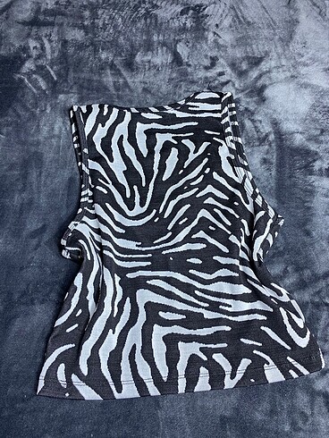 Diğer V YAKA ZEBRA CROP