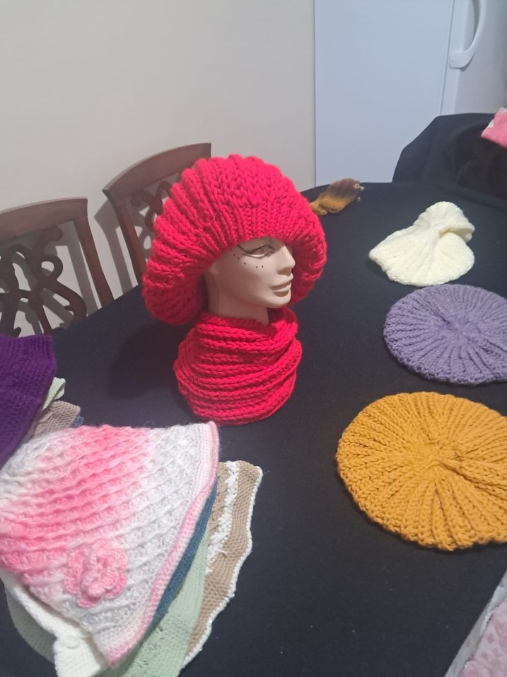 Renkli Örgü Kadın Bere - Görsel 2